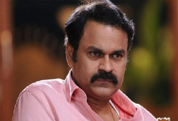 nagendra babu,pawan kalyan,rk beach,allu aravind,chiranjeevi,varun tej  అల్లు వారి ఎత్తుకు నాగబాబు చెక్.. !